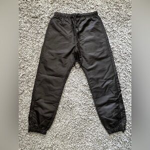 Fear of God Essentials